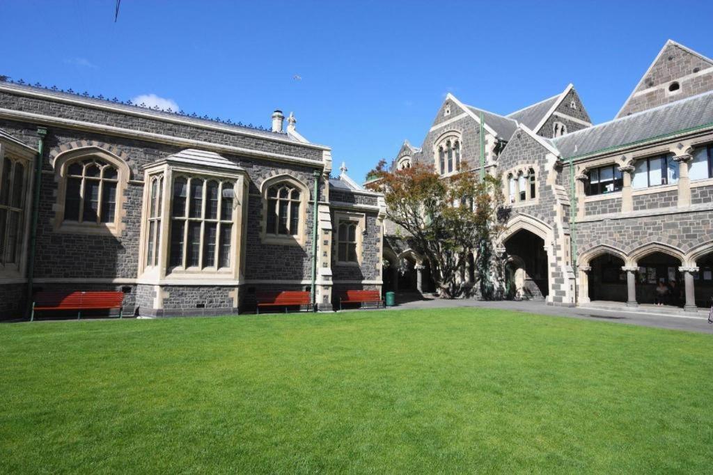 The Riccarton Hotel Christchurch Exterior foto