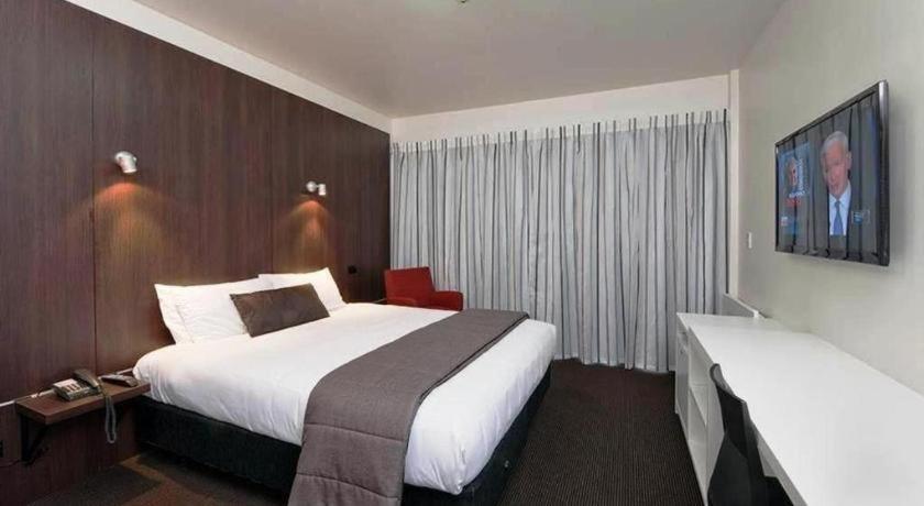 The Riccarton Hotel Christchurch Exterior foto